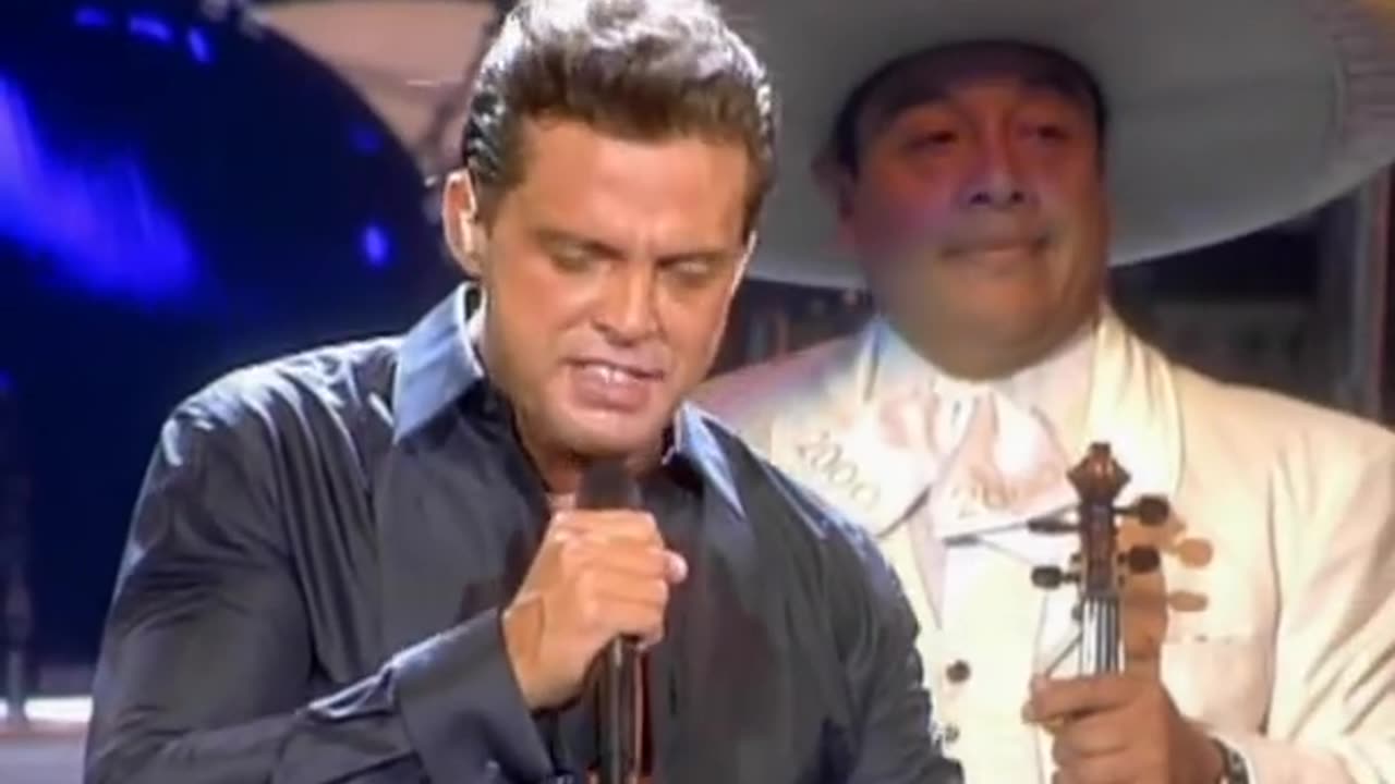 Luis Miguel - Y (Video Oficial)