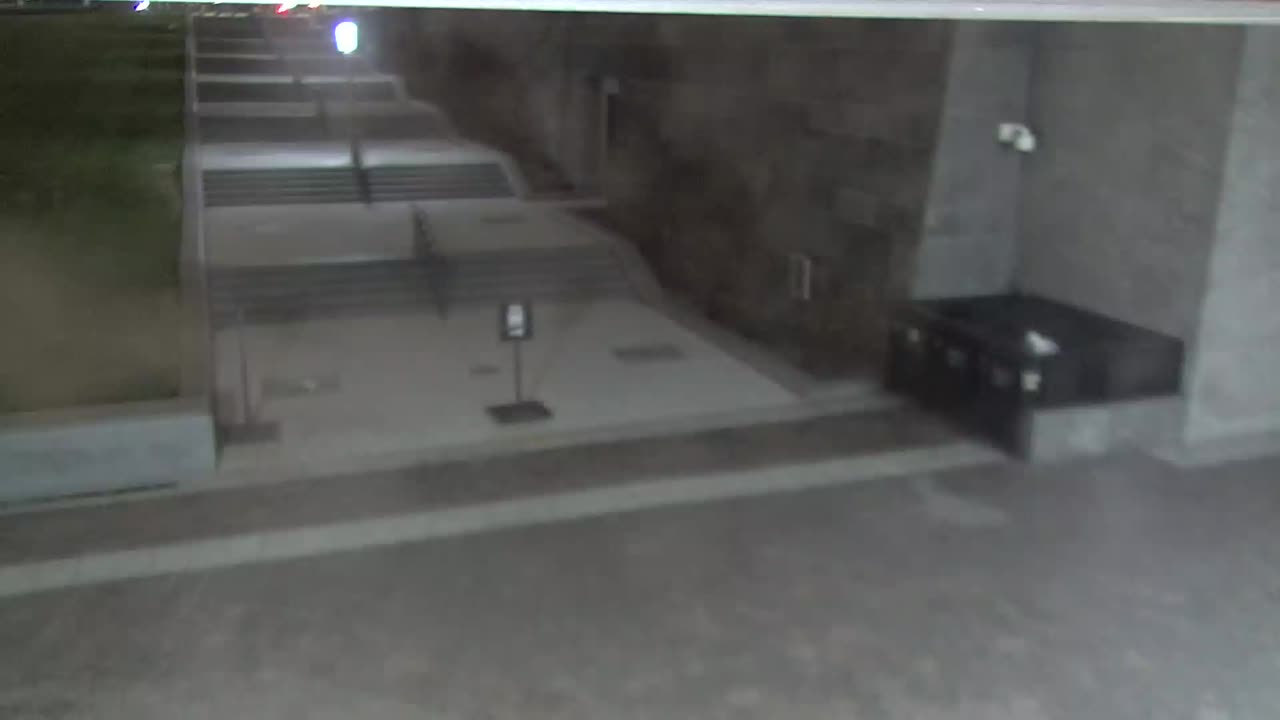 7160CVCULNScreeningLineExterior_2021-01-06_05h40min01s373ms.mp4