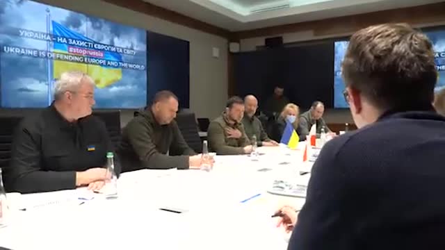 Zelensky holds a meeting, in kyiv, with the leaders of Poland, the Czech Republic and Slovenia