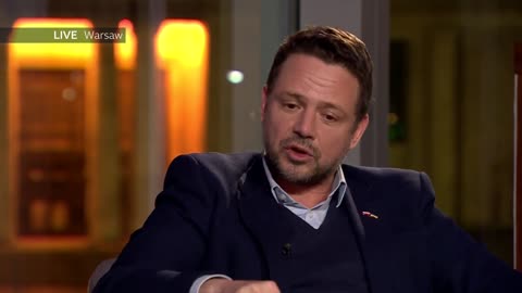 How Poland is feeling the pressure of the Ukraine war - BBC Newsnight