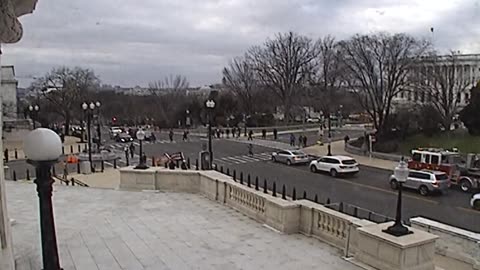 5144CHOB02RotundaExitExterior_2021-01-06_13h40min00s770ms.mp4