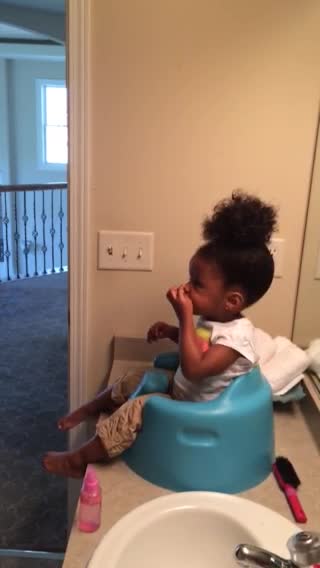 Dad Struggles To Fix Toddler’s Bad Hair Day
