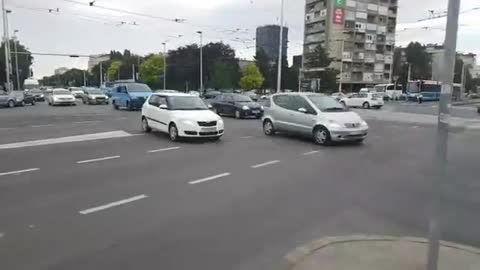 Prosvjed protiv visokih cijena goriva propao na križanju Držićeve i Vukovarske