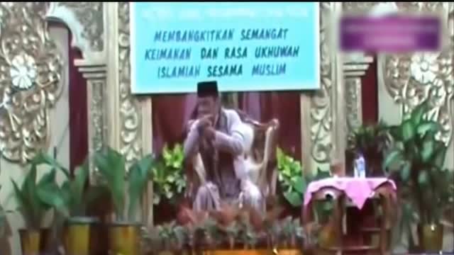 Ceramah KH Zainuddin MZ Membangkitkan Semangat Keimanan dan Rasa Ukhuwah Islamiah Sesama Muslim