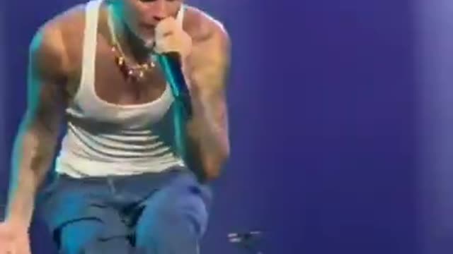 Justin Bieber Singing Stay Song at America Festival