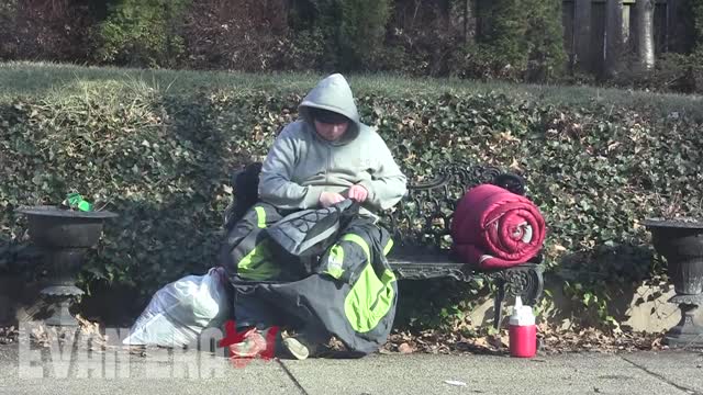 Bomb Scare Good Deed, Bomb Prank