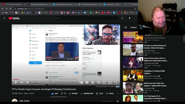 Chunky Yogurt is obsessed with idea that Joe Rogan slept with trannies.