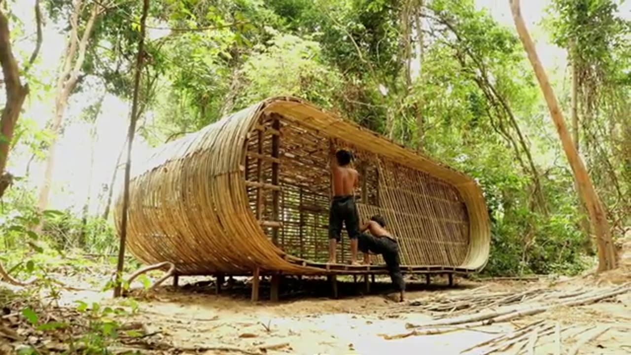 100 Days Building A House in Forest With A Swimming Pool