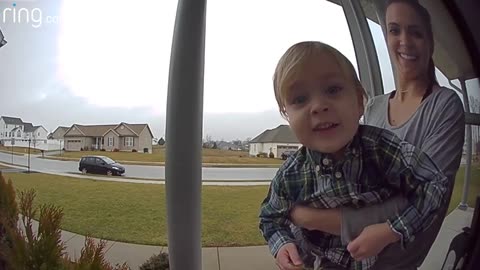 2 Year Old Misses His Dad & Uses Ring Video Doorbell To Reach Him