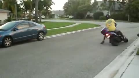 A GUY FALLS OFF A SCOOTER WHILE RIDING IT! (Fail)