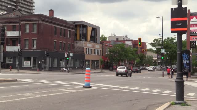 Traffic Control In An Intersection Road