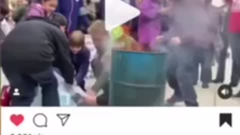 Children burning masks! 👏👏👏