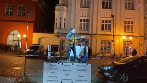 Greifswald: Thomas Putensen singt nochmal