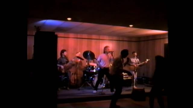 Alice In Chains - Man In The Box