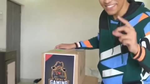 indian no 1 gaming youtuber total gaming ka face reveal 😱