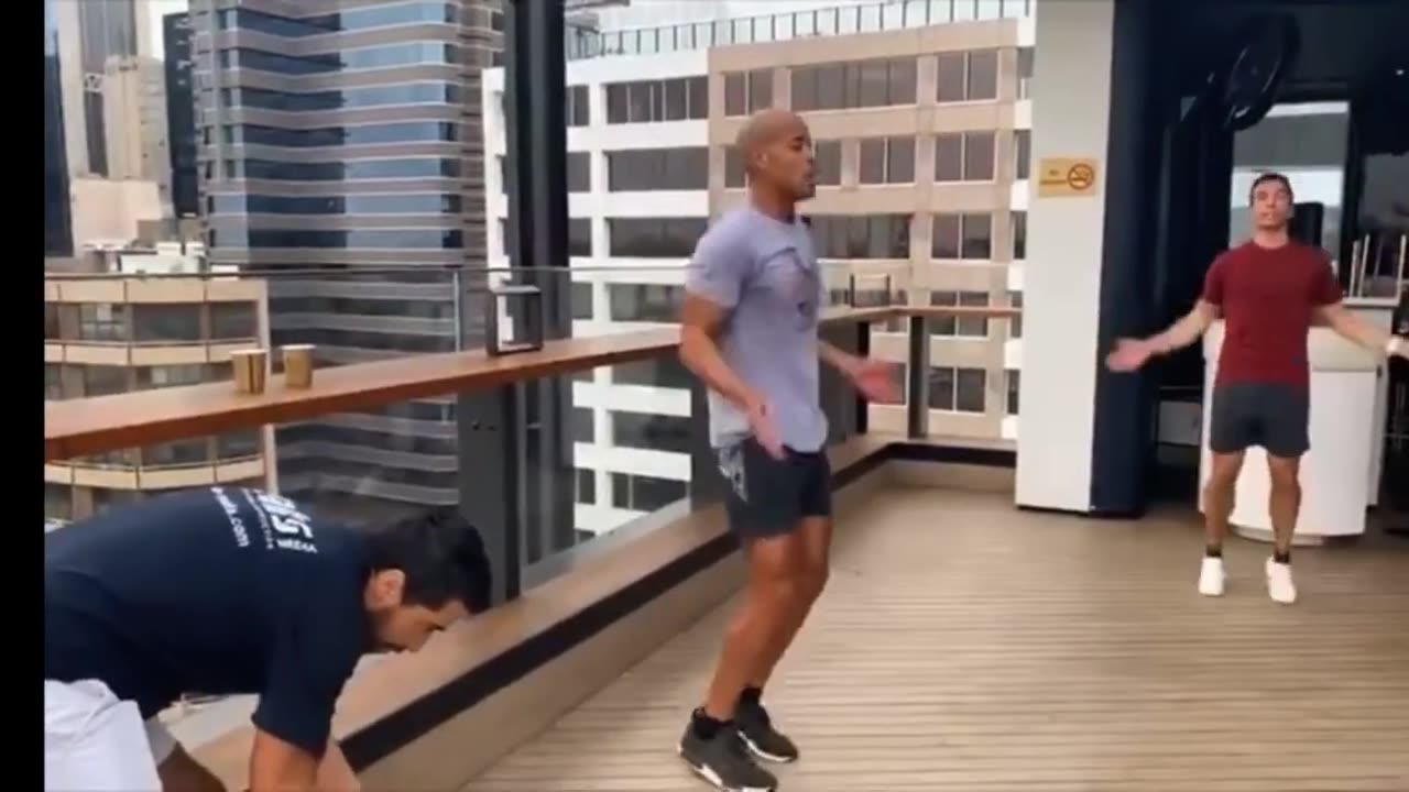 David Goggins - 45 min Rooftop Workout - Australia