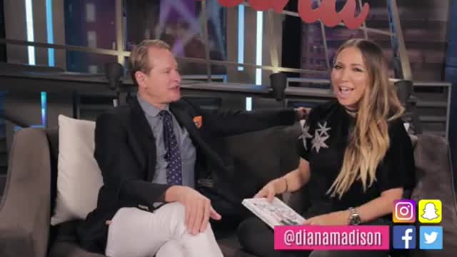 Khloe Kardashian's New Jean Line & Carson Kressley On How To Love Your Butt