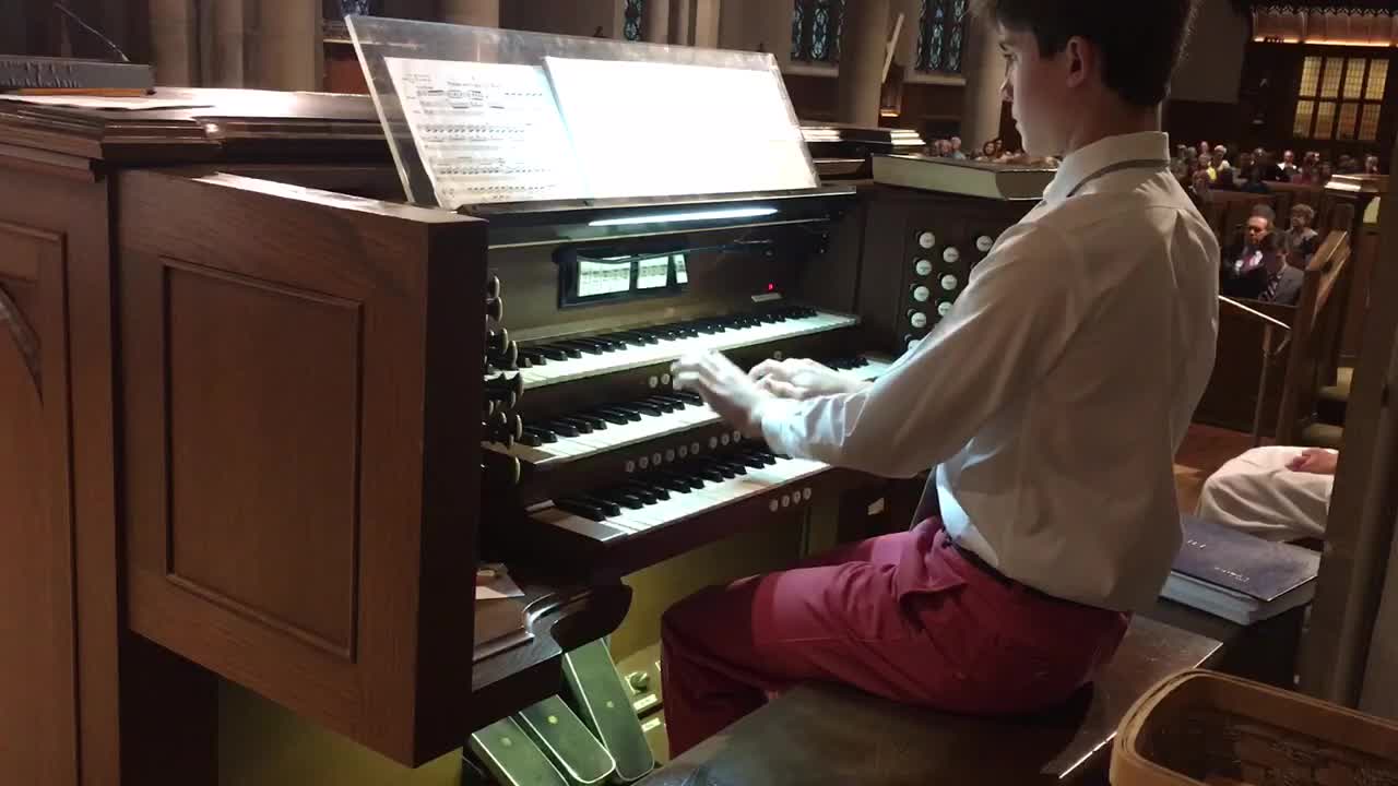 Andrew Isbell - Organ - Prelude from Little Prelude and Fugue in F Major by JS Bach