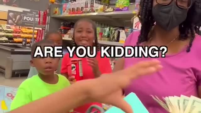 Girl reaction after getting 500$ from a stranger in a mall