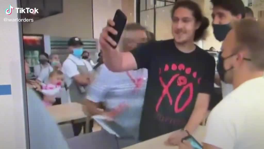 Justin Trudeau is a TikTok Star !