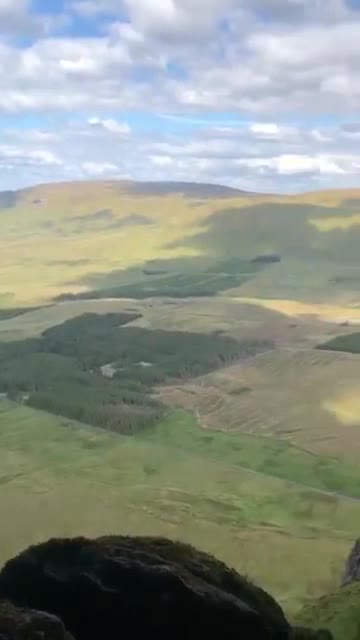 Diarmuid And Grainnes Cave