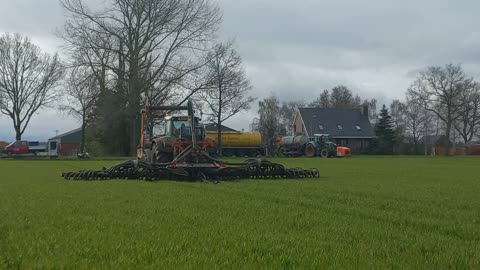 loonbedrijf jan v.d. Bergh winter tarwe Sleepslangbemester schouten fendt sleepslang bemesten 2022
