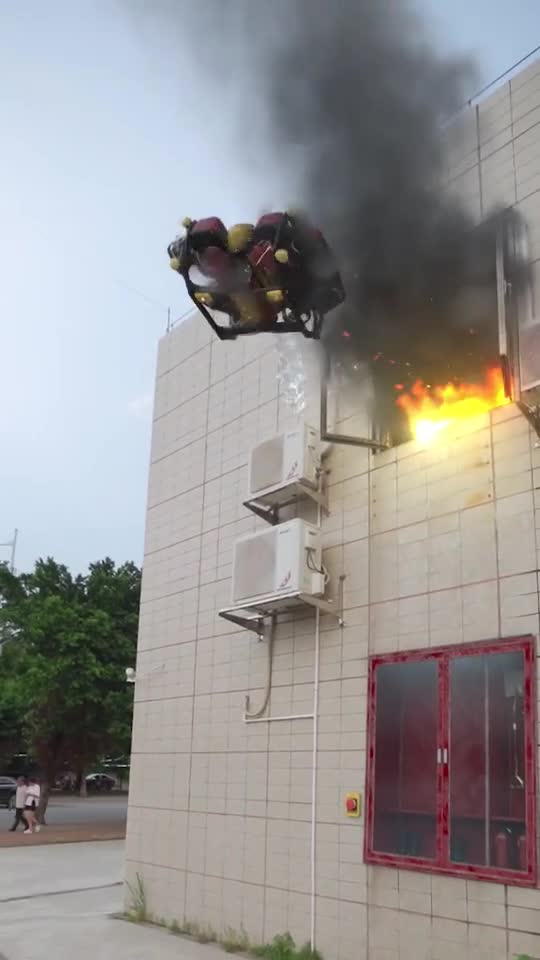 FLYING CARS #short #shorts #shortsvideo #fly #flipaclip #flying #flyingbeast #carryminati #car #moto