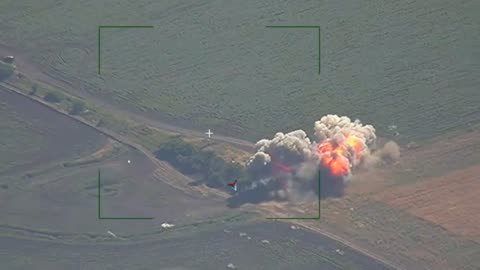Russian X-35 missiles destroys two Ukrainian P-18 radars