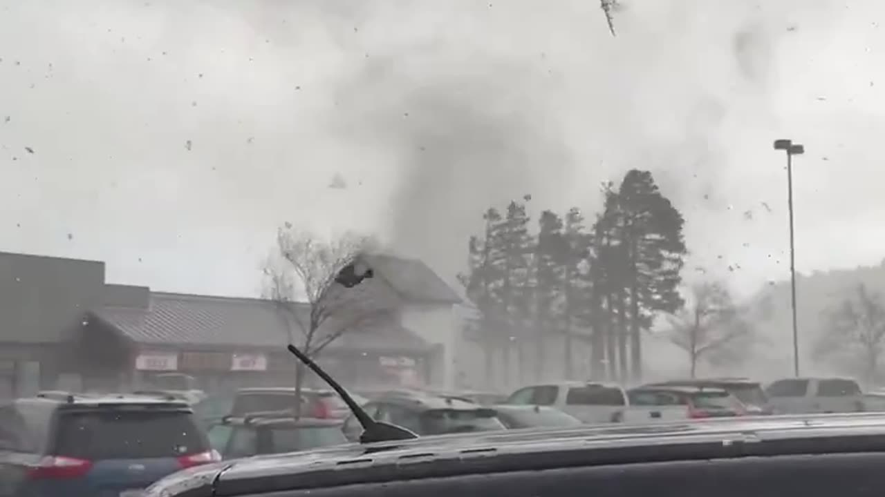 Tornado hits Scotts Valley, California The natural disaster lasted only a few minutes