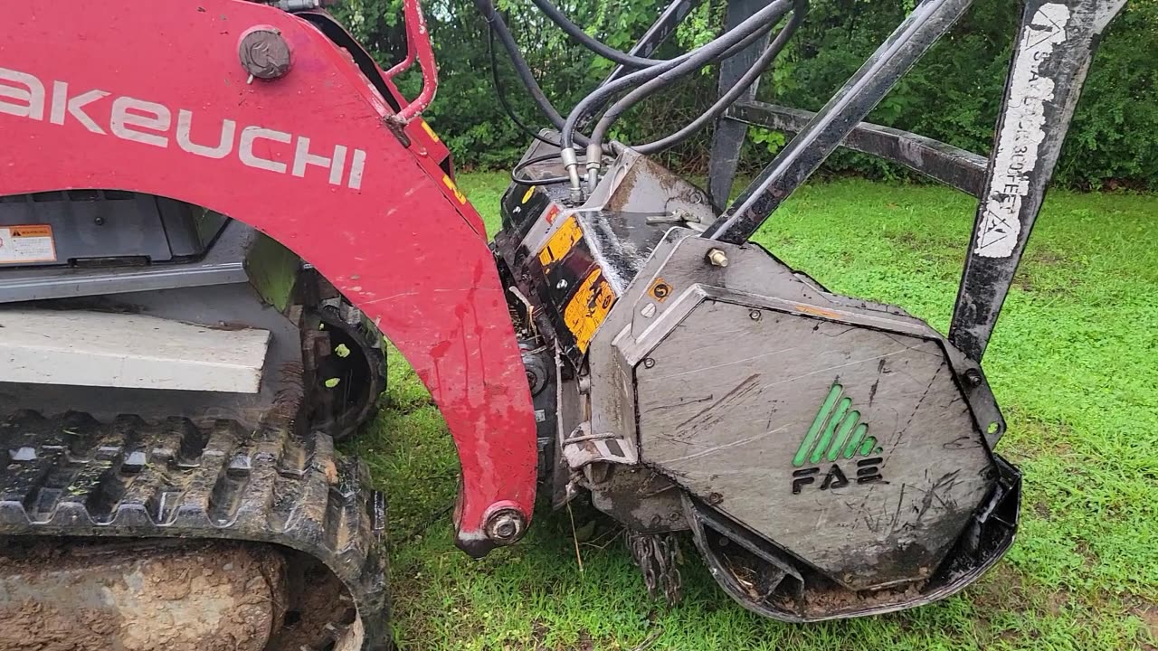IT'S A GOD THING! TRADED OUR FREIGHTLINER FOR A TRACK LOADER OFF FACEBOOK MARKETPLACE