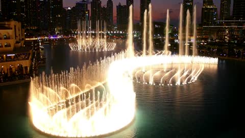 Watching such a dreamy fountain light show should feel happy across the screen