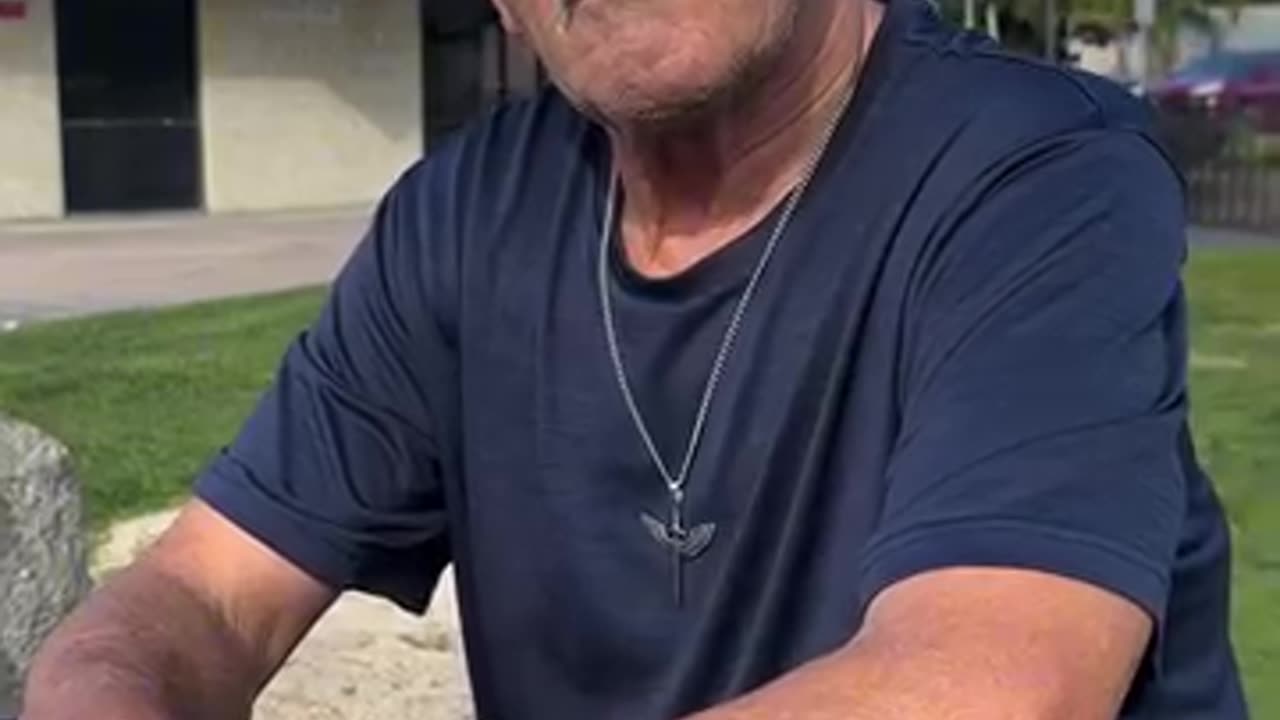 Millionaire blessed the homeless with $50,000 and his story made us cry