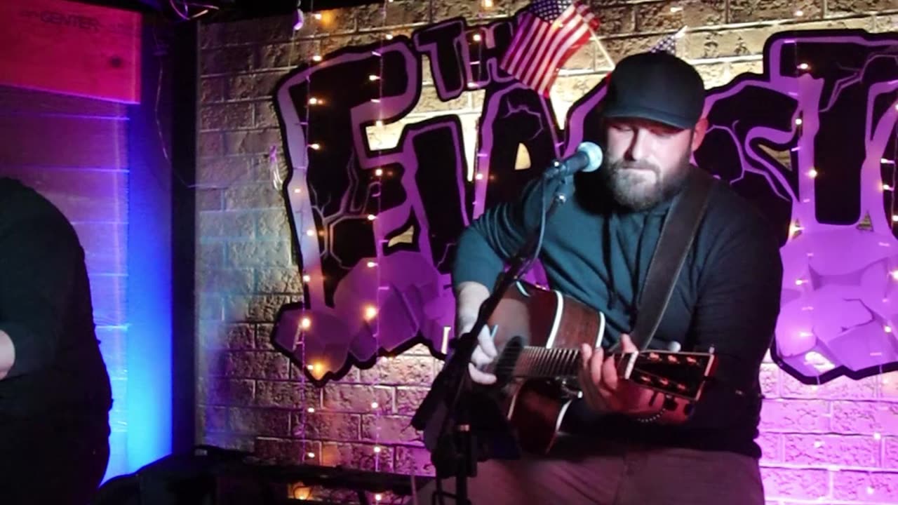 Jason McNabb Duo sings Chris Stapleton's song Tennessee Whiskey at The Flagstone Bar