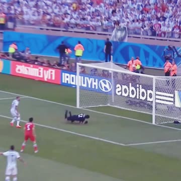 Leo Messi: You can only hope to contain him. 🌪️