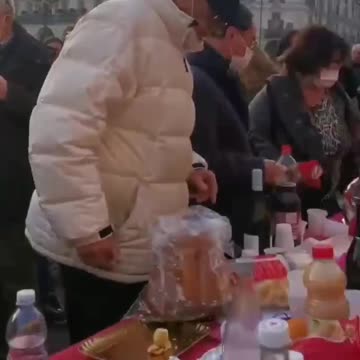 The GIG is up Globalists - Italians Partying