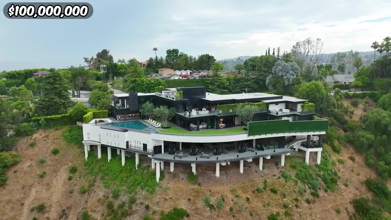 $1 vs $100,000,000 House!