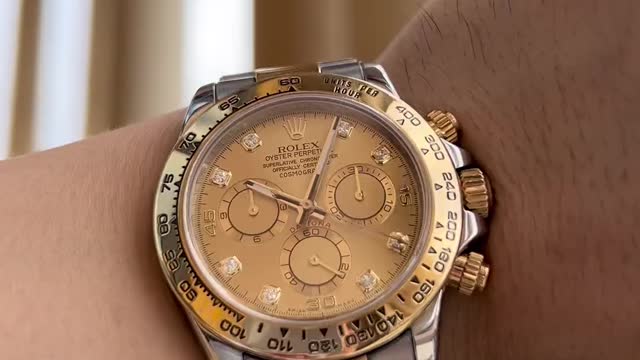 The world's smallest automatic watch?