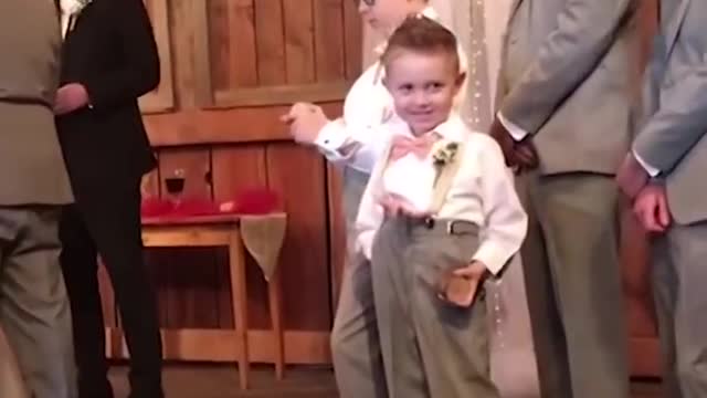 Kids add some comedy to weddings!