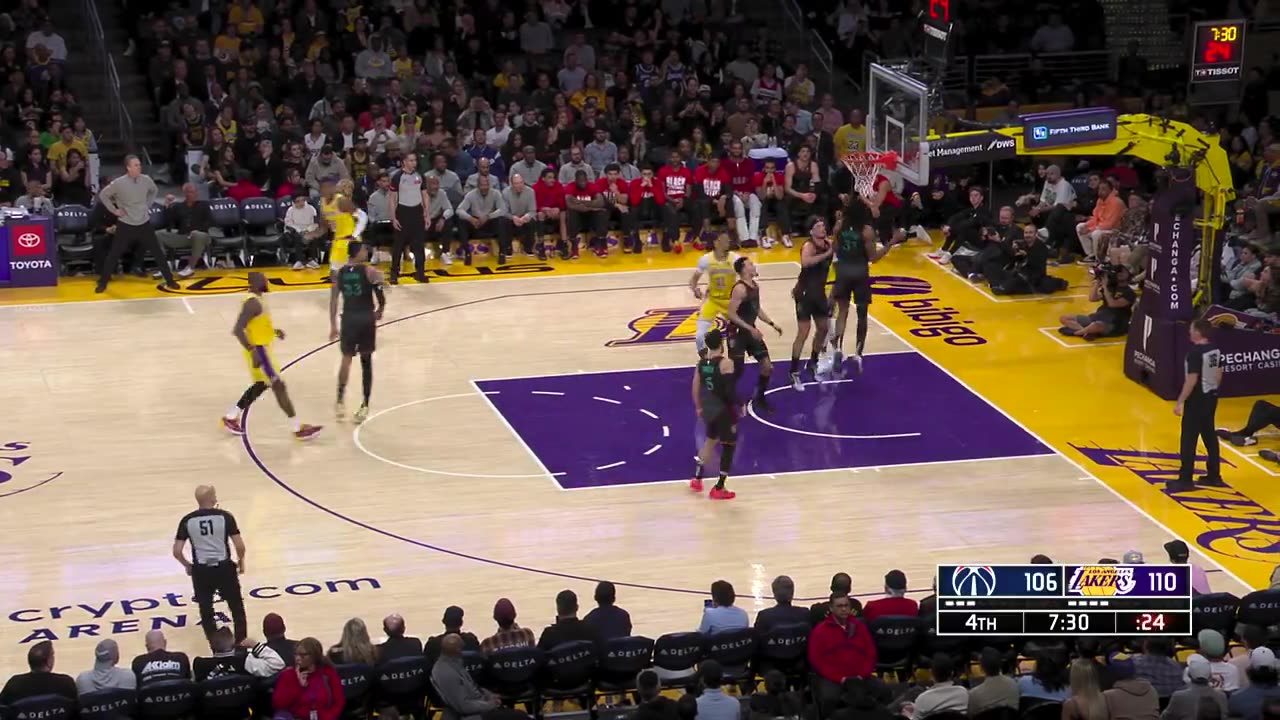 LeBron's lucky shot! 17 points away from 40,000 points! | Lakers vs. Wizards