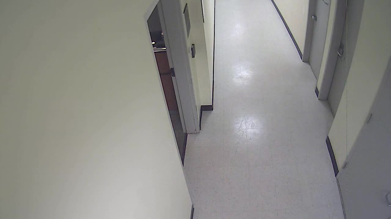 8802VZN06Elevator_2021-01-06_15h00min04s070ms.mp4