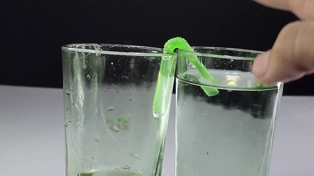 10 mind blowing science experiments