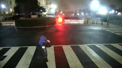 0687USCG00K25SouthBarricadePlaza_2021-01-05_21h59min45s430ms.mp4