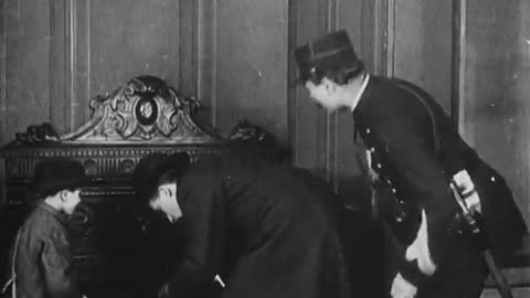 Les Vampires (1915) Part 8