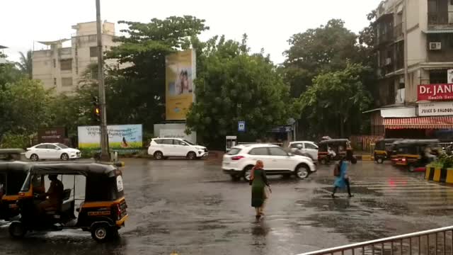 Mumbai Maharashtra barish video