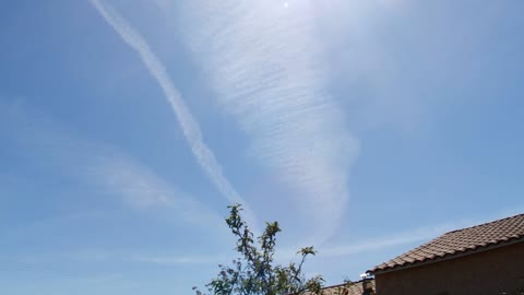 Chemtrails du 27.04.2022 - A Sisteron (04), ça gaze en pagaille