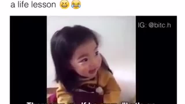 Mom tries to teach her adorable daughter a life lesson, you can't stop laughing