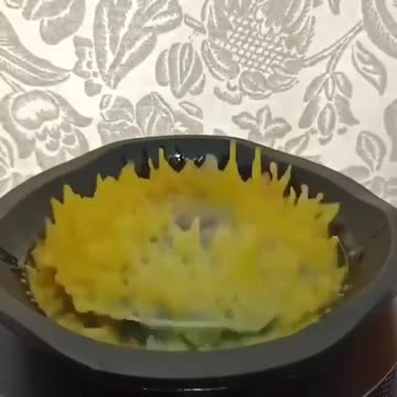 Demonstration of the power of vibration