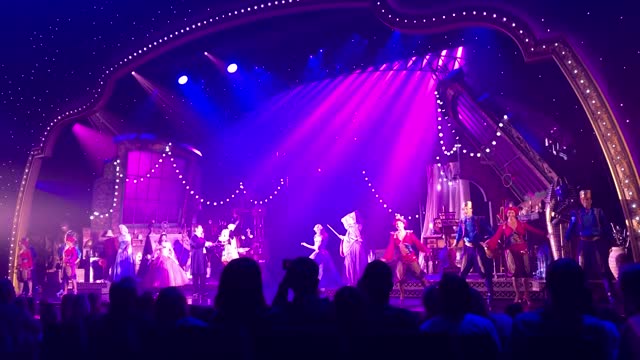 Full Micky Mouse Magician Show Disneyland Paris 2019