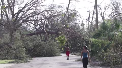 Huracán Michael deja un saldo creciente de muertos y daños materiales