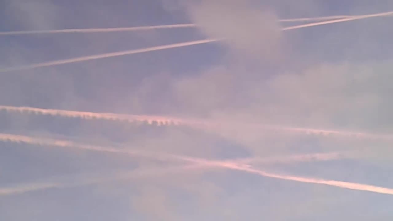 Chemtrails - Smugi chemiczne #374